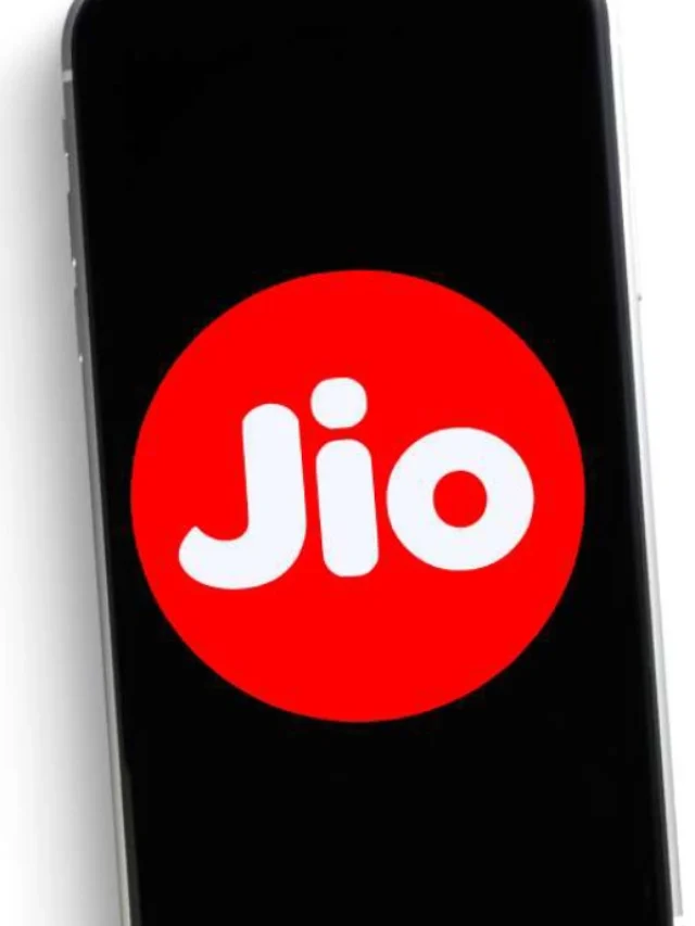 फोन चलाना होगा और महंगा, Jio के सभी रिचार्ज हुए महंगे, 3 जुलाई से पहले करा लें रिचार्ज!